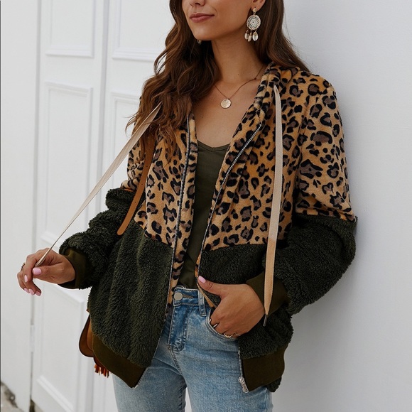 ♦️🆕Leopard Print Full Zipper Up Hoodie Olive - Picture 6 of 6